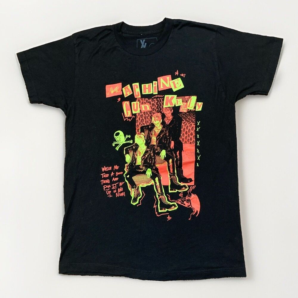 Hot Topic x Machine Gun Kelly MGK “Watch Me” Black Grunge Rock Music Shirt Sz M
